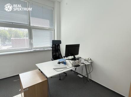 pronajem_kancelar_karlova_05 | Pronájem - kanceláře, 54 m²