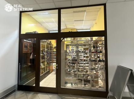 Pronájem OP IBC_01 | Pronájem - obchodní prostor, 14 m²