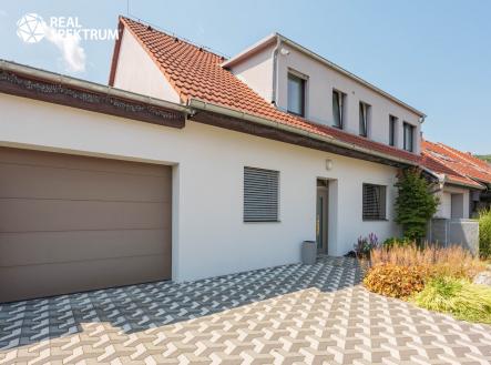 upraveno | Prodej - dům/vila, 279 m²