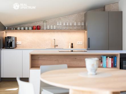 Prodej bytu, 2+kk, 93 m² obrázek