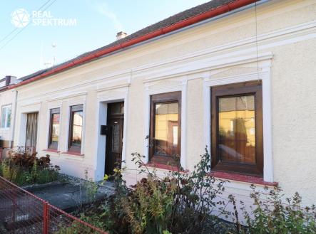 Našiměřice (16) | Prodej - dům/vila, 150 m²