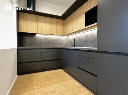 IMG_2553 | Pronájem bytu, 1+kk, 32 m²