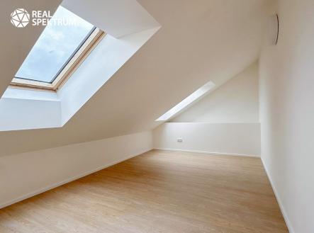 IMG_0972 | Pronájem bytu, 2+1, 74 m²