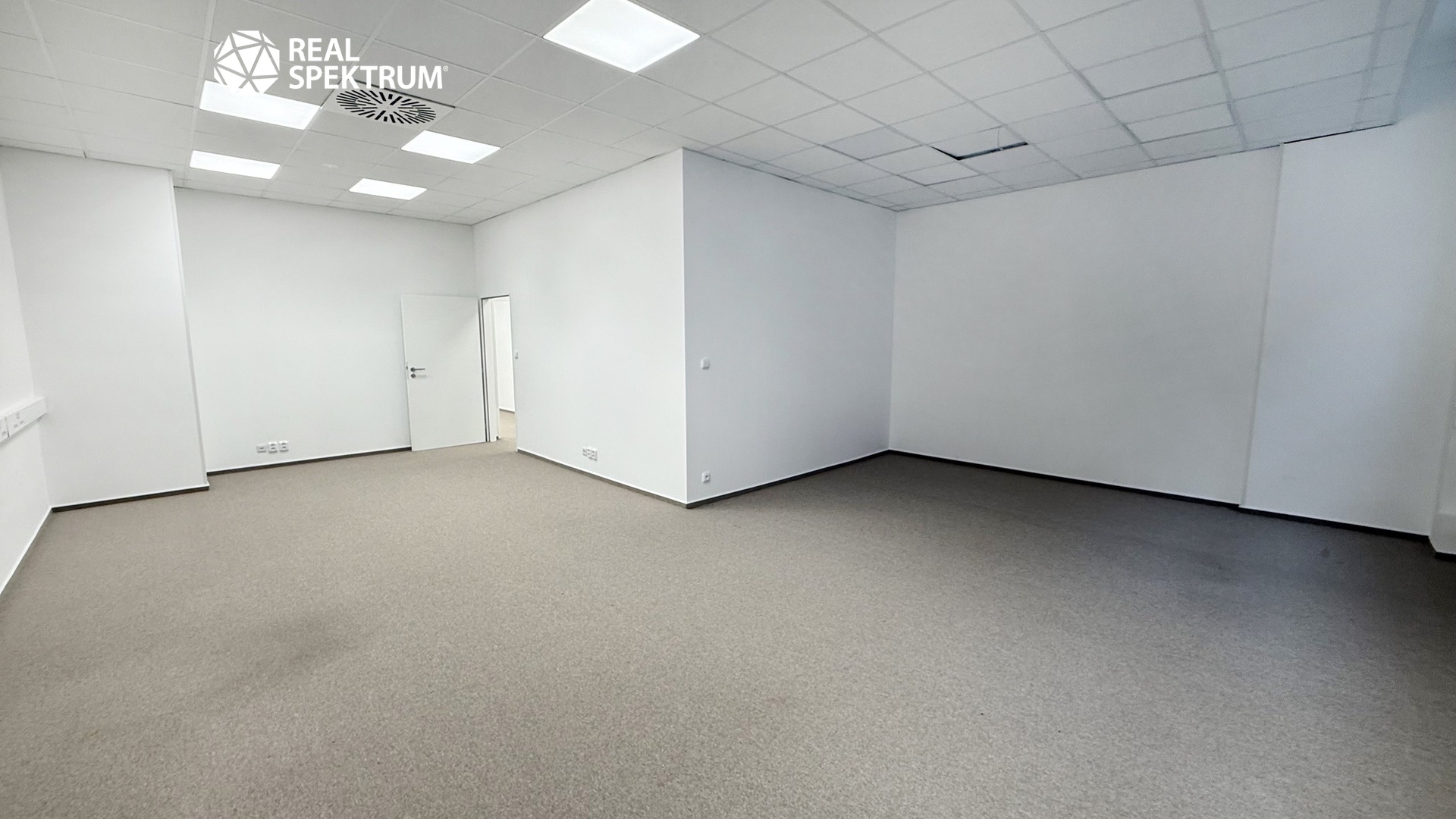 Centrum Šumavská (4)