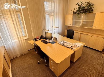 Pronájem KA Štefánikova_14 | Pronájem - kanceláře, 360 m²