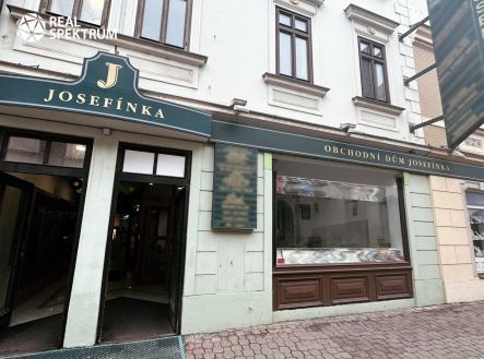Josefská a Nové Sady (7) | Pronájem - obchodní prostor, 117 m²