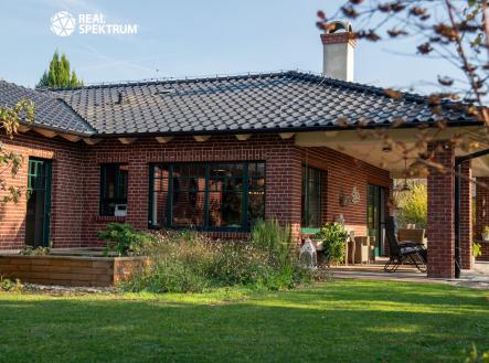 29 | Prodej - dům/vila, 245 m²