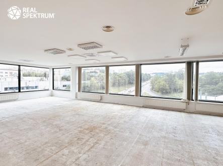 Palackého (6) | Pronájem - obchodní prostor, 427 m²