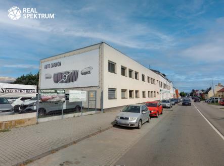 venek3 | Pronájem - kanceláře, 105 m²