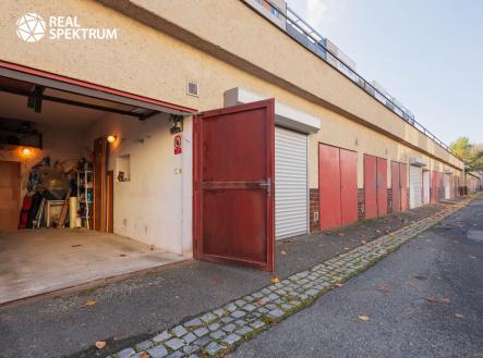 RS I AXMANOVA 15, BRNO-65 | Prodej - malý objekt/garáž