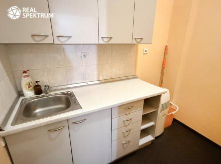 IMG_1961 | Pronájem - kanceláře, 34 m²