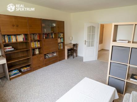 Pokoj | Pronájem bytu, 1+1, 42 m²