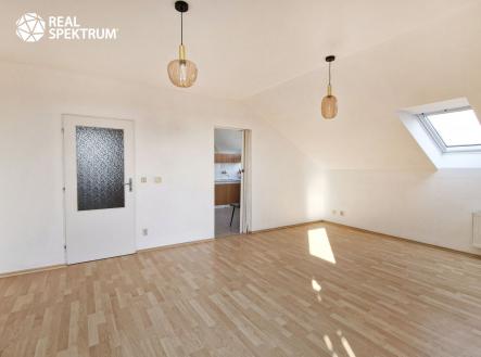Byt Újezd u Brna (10) | Pronájem bytu, 2+1, 63 m²