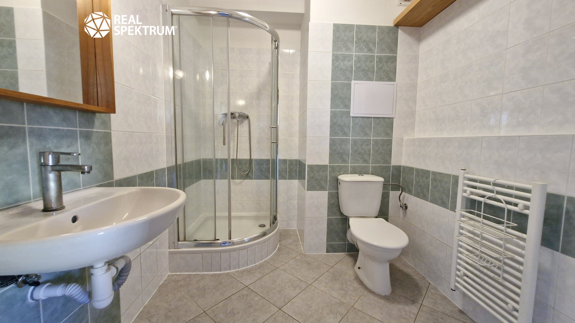 byt_pronajem_masarykova_modrice_02