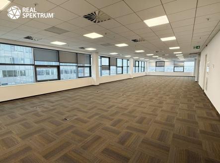 Holandská (11) | Pronájem - kanceláře, 140 m²