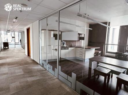 Kanceláře Uniqua Trnitá (9) | Pronájem - kanceláře, 374 m²