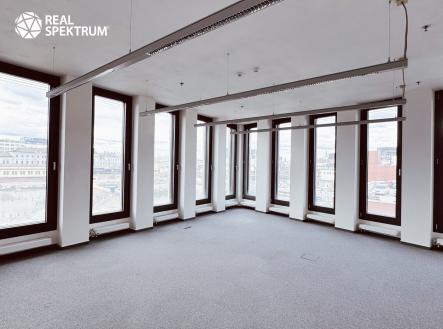 Kanceláře Uniqua Trnitá (23) | Pronájem - kanceláře, 671 m²