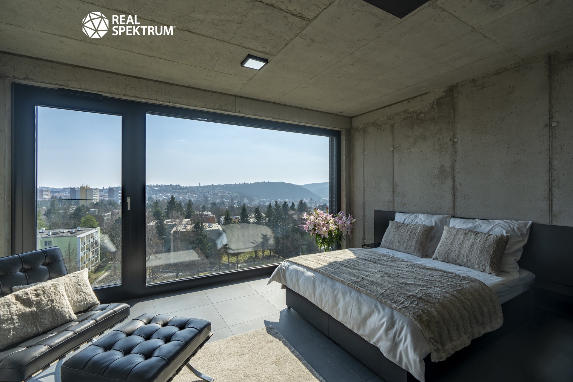 Foto_Lighthouse_Brno_DSC04283-HDR