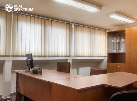 Cyrilská (19) | Pronájem - komerční objekt, výroba, 698 m²