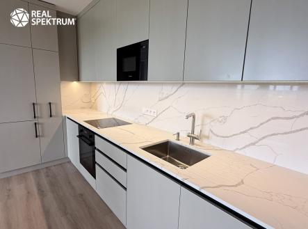 IMG_4301 | Pronájem bytu, 2+kk, 80 m²