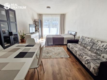 Přádlácká (4) | Pronájem bytu, 1+kk, 37 m²