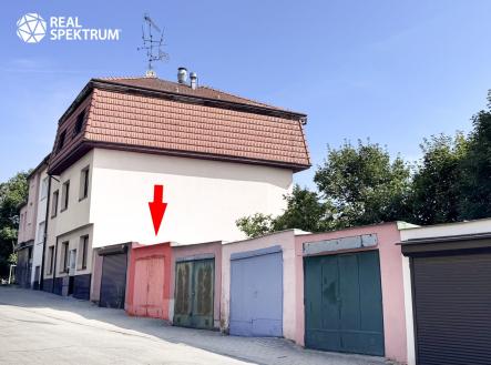 Míčkova (2a) | Prodej - nájemní dům, 515 m²