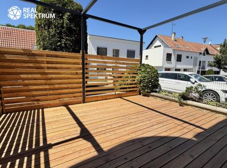 terasa | Pronájem bytu, 1+kk, 37 m²