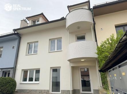 IMG_0686 | Pronájem bytu, 1+kk, 37 m²