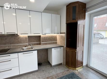 IMG_0672 | Pronájem bytu, 1+kk, 37 m²