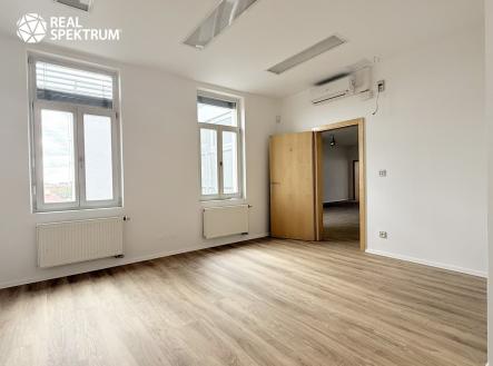 KA_Štefánikova_KA9_03 | Pronájem - kanceláře, 23 m²