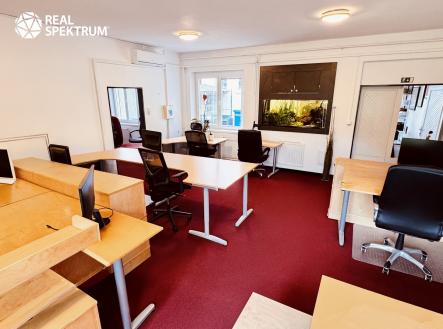 Kanceláre_Studnicni (14) | Pronájem - kanceláře, 407 m²