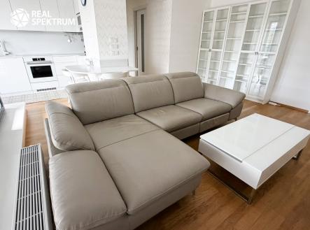 im (8) | Pronájem bytu, 3+kk, 77 m²