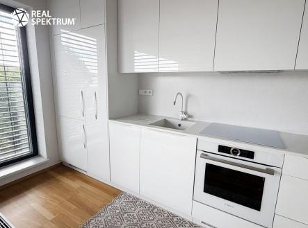 FullSizeRender-15 | Pronájem bytu, 3+kk, 77 m²