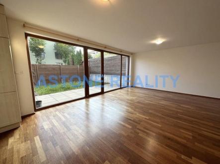 fotografie | Pronájem - dům/vila, 145 m²