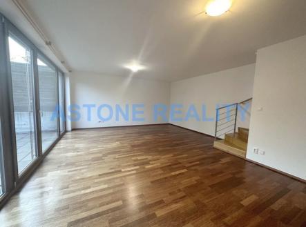 fotografie | Pronájem - dům/vila, 145 m²