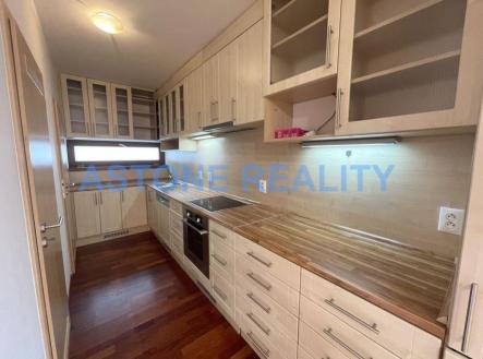 fotografie | Pronájem - dům/vila, 145 m²