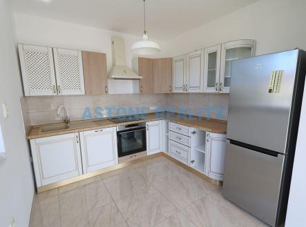 IMG_0562.JPG | Pronájem - dům/vila, 318 m²