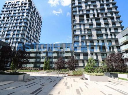 Pronájem bytu, 4+kk, 110 m² obrázek