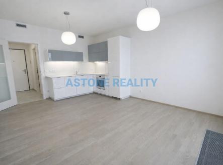 Mezi vodami pokoj.jpg | Pronájem bytu, 1+kk, 39 m²