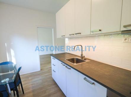 IMG_9782.jpg | Pronájem bytu, 2+1, 52 m²