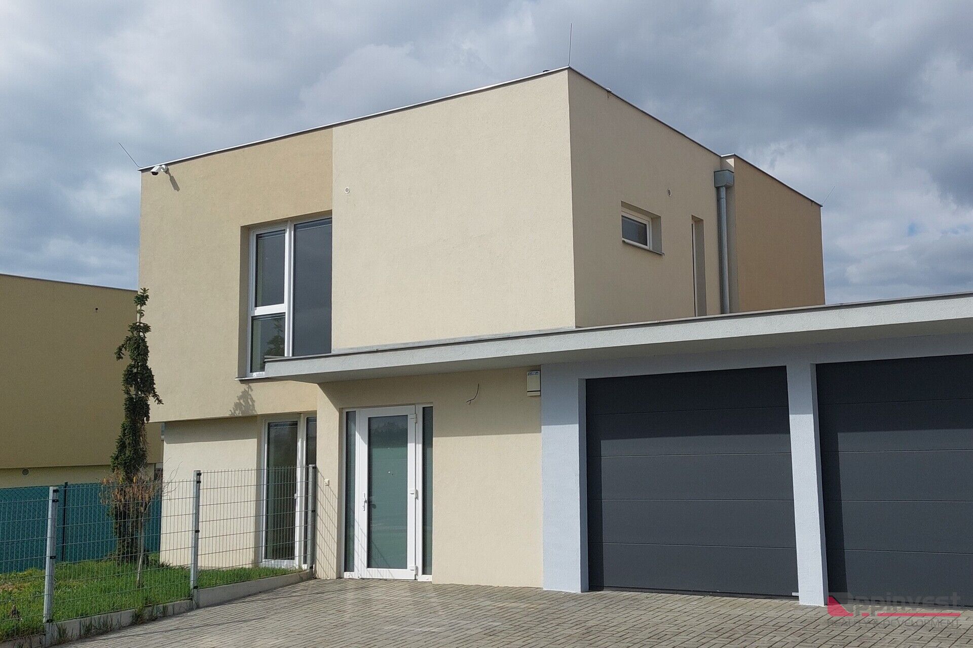 Prodej RD 5+kk, 142 m2, s pozemkem 400 m2 - Vestec, okr. Praha - západ
