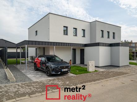 ff-12 | Prodej - dům/vila, 102 m²