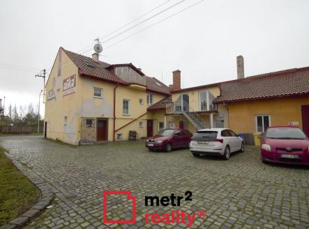 Prodej - dům/vila, 1 038 m²