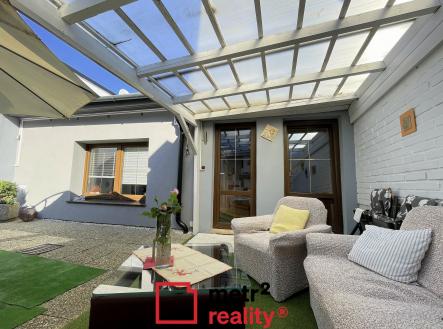 49 | Prodej - dům/vila, 321 m²