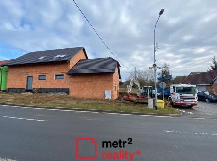 8a7353e3-5f0b-4d5f-87b3-bf00f39453b7 | Prodej - dům/vila, 174 m²