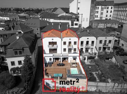 3 | Prodej - dům/vila, 577 m²