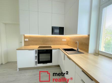 10 | Pronájem bytu, 1+1, 50 m²