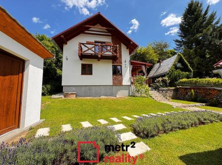 2b5a6c1f-b50b-45f6-83b5-fb3ea21270fc | Prodej - dům/vila, 109 m²