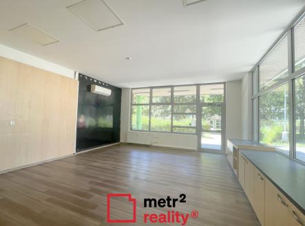 15 | Pronájem - komerční objekt, jiný, 95 m²
