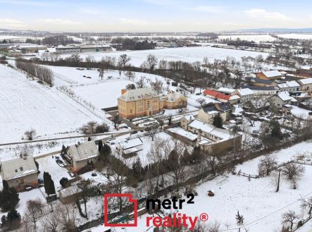 hf-21 | Prodej - pozemek pro bydlení, 866 m²